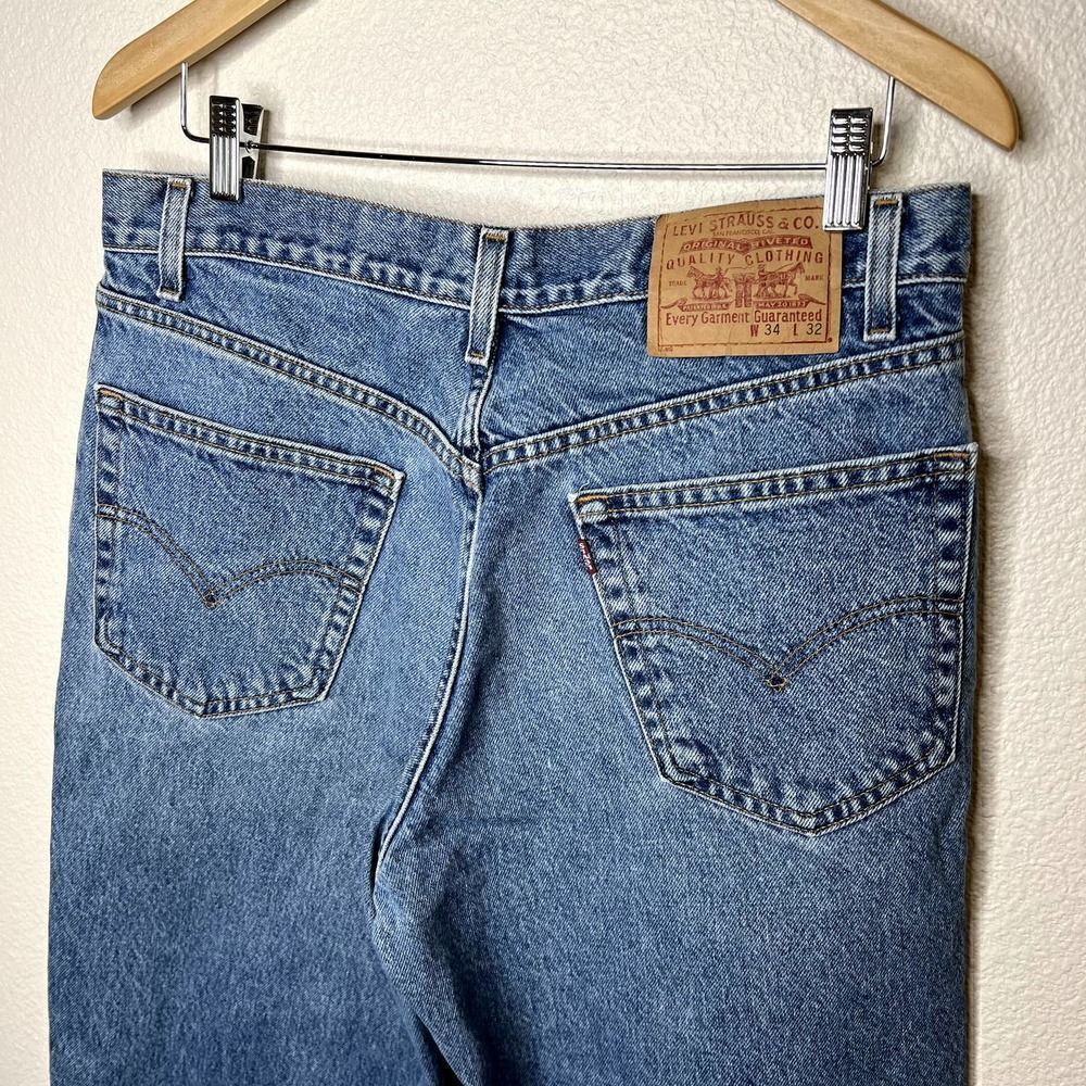 Levi's Men's Light Wash Straight Leg Denim Jeans Size 34x32 - Picture 4 of 5